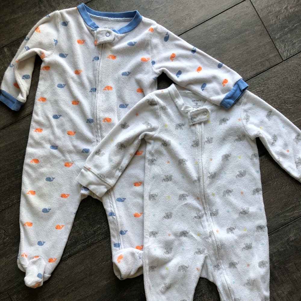 Carter’s baby zip sleep onesies